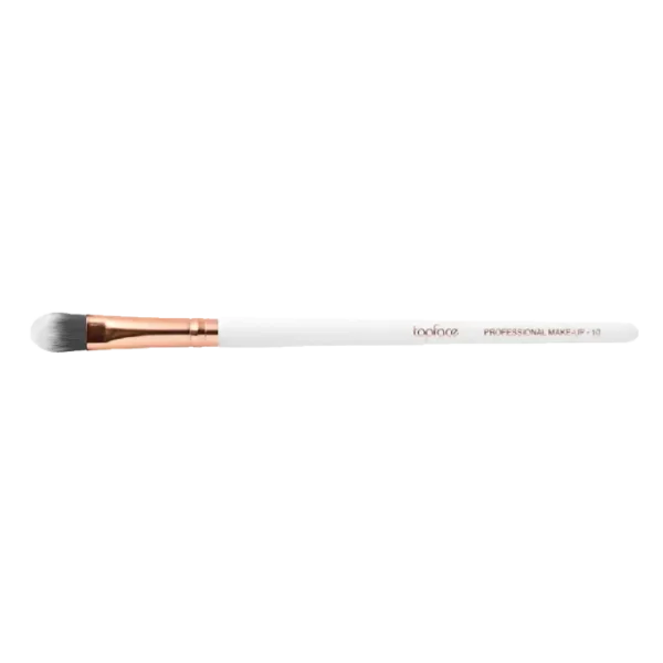 concealer-brush